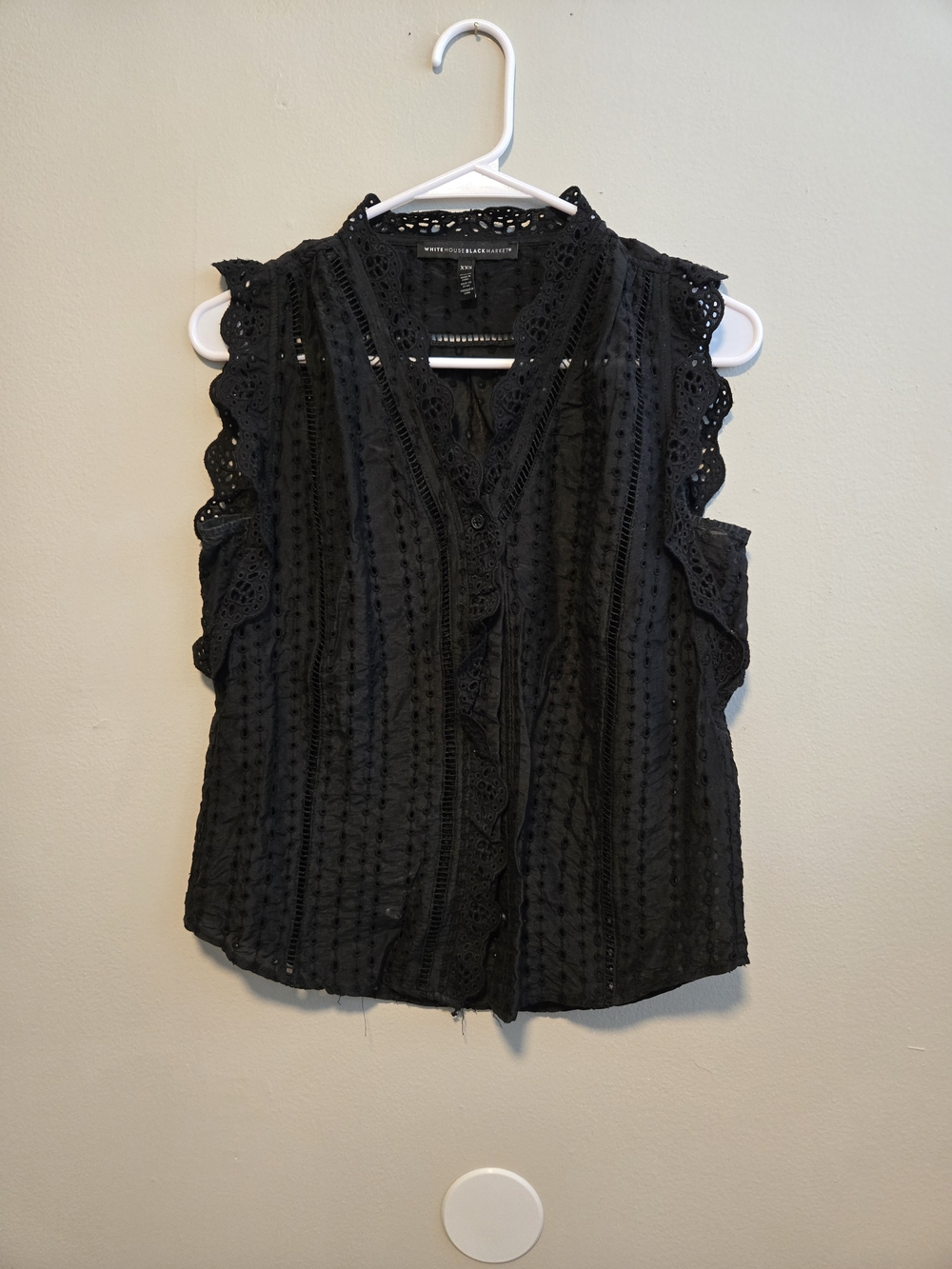 White House Black Market Black Lace Trim Eyelet Sleeveless Top, XXS